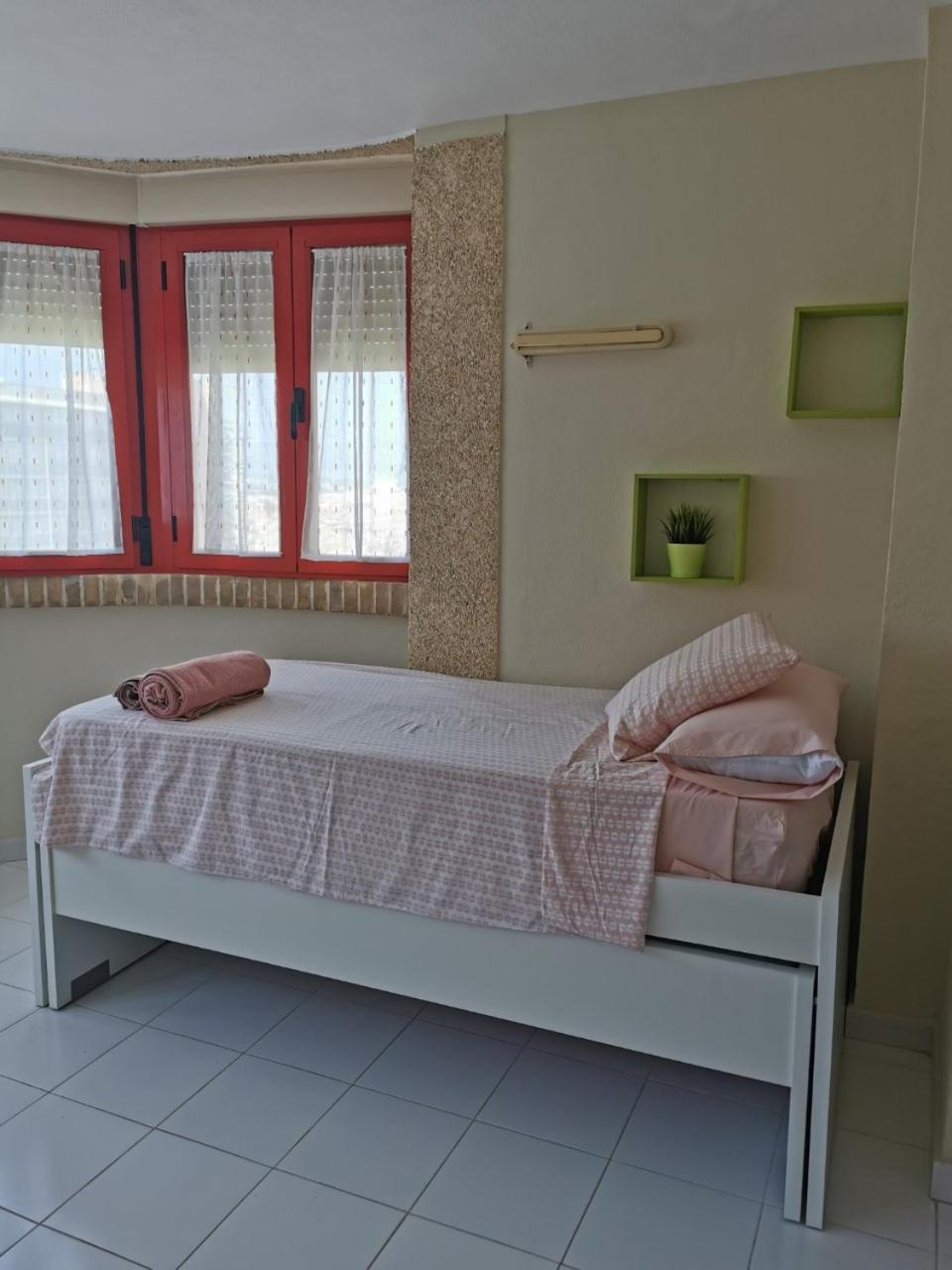 Apartamento Cumbre Loix, Con Parking Privado Y Wifi Gratis Бенидорм Экстерьер фото